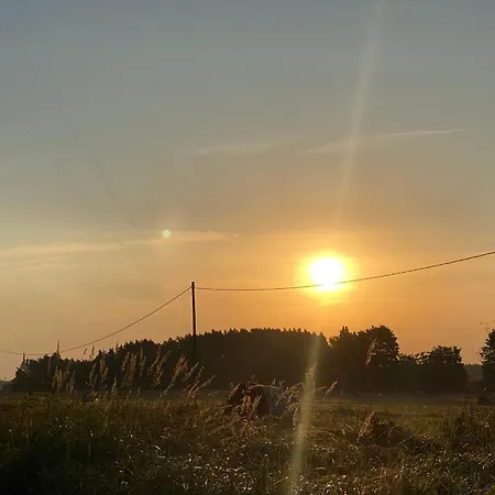 Ajas Tagasi Aiamaja Kemping *